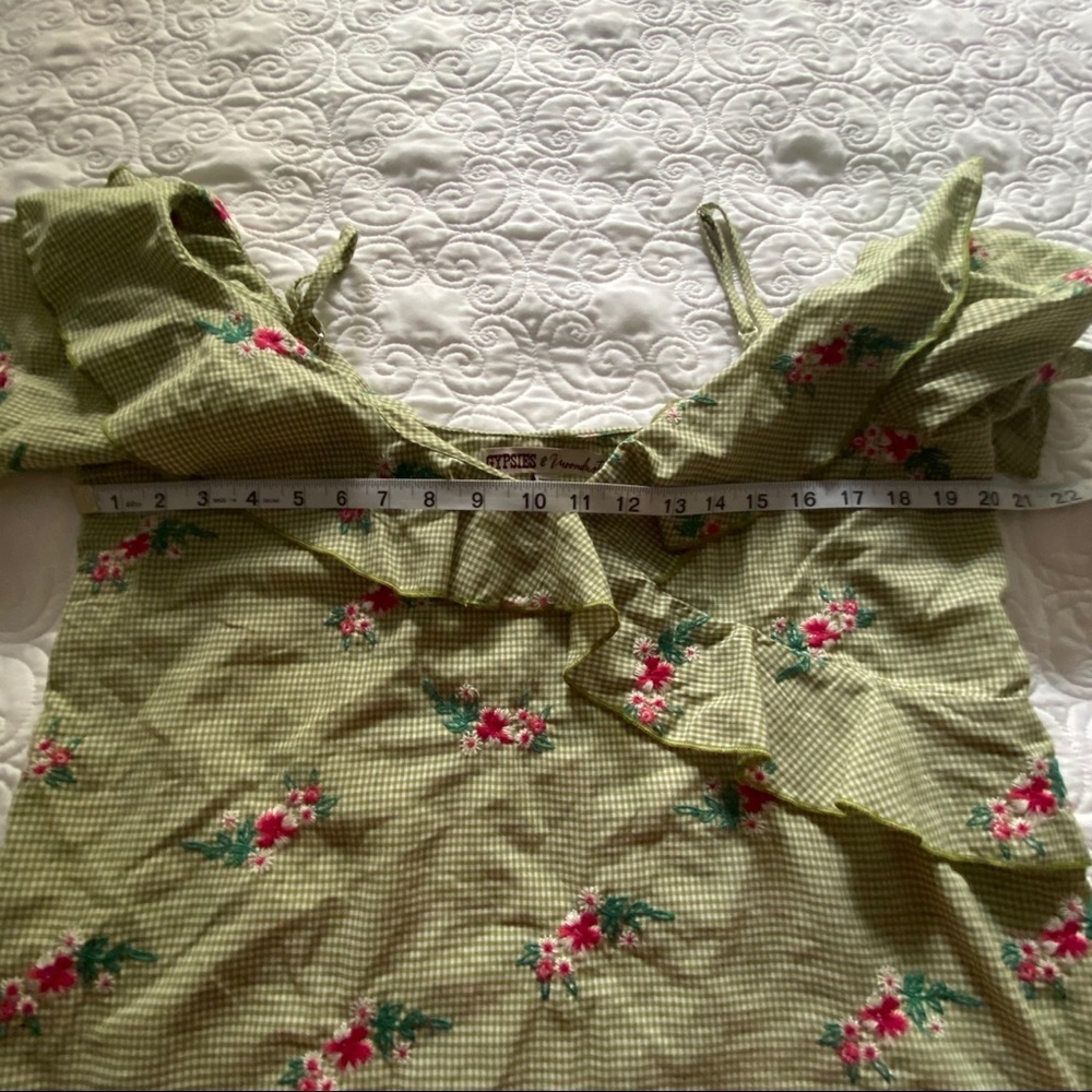 Gypsies & Moondust off shoulder Blouse - Picture 8 of 8